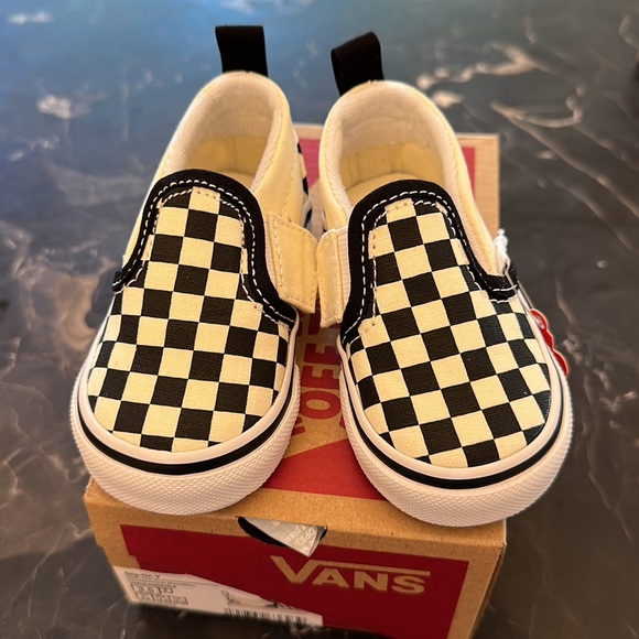 Vans Toddler Slip On V Checkerboard Shoe - Picture 3 of 4